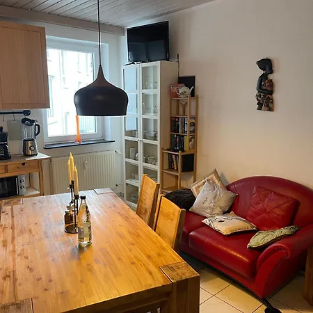 Zwischen Blücherplatz Und Forstbaumschule 2 Oder 3 Apartment Kiel