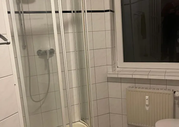 Zwischen Blücherplatz Und Forstbaumschule 2 Oder 3 * Kiel